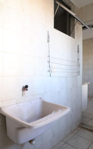 Apartamento para alugar com 73m², 2 quartos e 1 vagaÁrea de Serviço