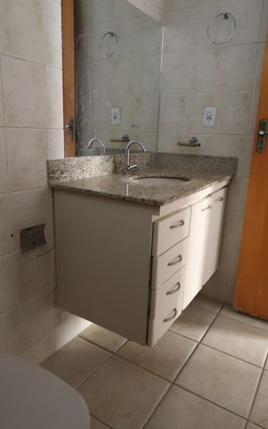 Apartamento para alugar com 73m², 2 quartos e 1 vagaBanheiro Social