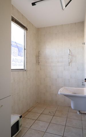 Apartamento para alugar com 73m², 2 quartos e 1 vagaÁrea de Serviço