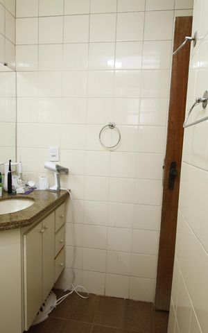 Apartamento à venda com 95m², 3 quartos e 2 vagasBanheiro da Suíte