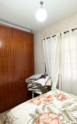Casa para alugar com 100m², 2 quartos e 1 vaga Casa para alugar com 100m², 2 quartos e 1 vagaQuarto