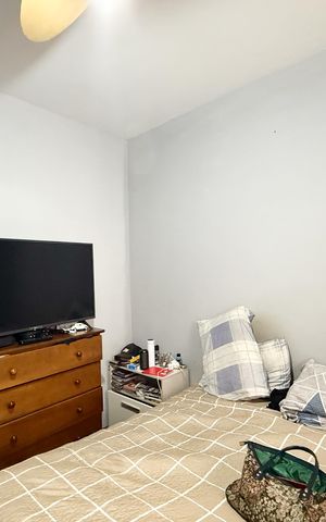 Casa para alugar com 100m², 2 quartos e 1 vaga Casa para alugar com 100m², 2 quartos e 1 vagaQuarto