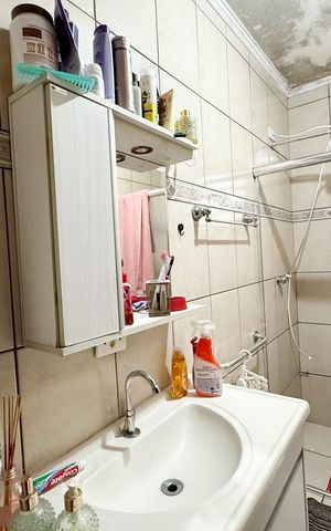 Casa para alugar com 100m², 2 quartos e 1 vaga Casa para alugar com 100m², 2 quartos e 1 vagaBanheiro