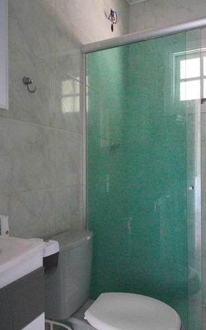 Casa para alugar com 100m², 2 quartos e 1 vagaBanheiro