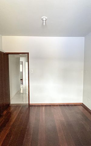 Casa para alugar com 250m², 2 quartos e 4 vagas