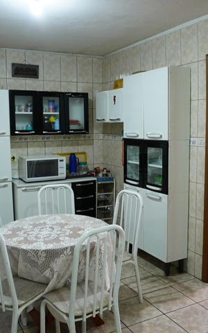 Casa à venda com 90m², 3 quartos e 2 vagasCozinha