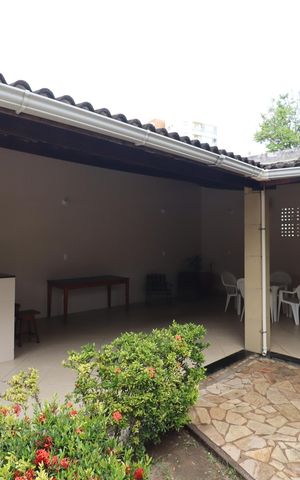 Casa de condomínio para alugar com 300m², 3 quartos e 4 vagas Casa de condomínio para alugar com 300m², 3 quartos e 4 vagasÁrea comum
