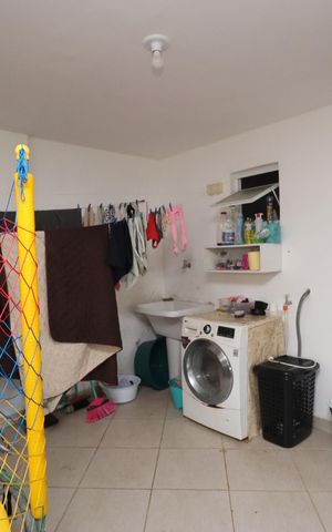 Casa de condomínio para alugar com 300m², 3 quartos e 4 vagas Casa de condomínio para alugar com 300m², 3 quartos e 4 vagasÁrea de Serviço
