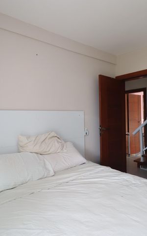 Casa de condomínio para alugar com 300m², 3 quartos e 4 vagas Casa de condomínio para alugar com 300m², 3 quartos e 4 vagasQuarto 1