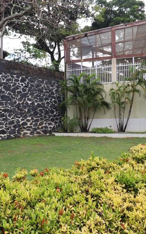 Casa de condomínio para alugar com 300m², 3 quartos e 4 vagas Casa de condomínio para alugar com 300m², 3 quartos e 4 vagasÁrea comum