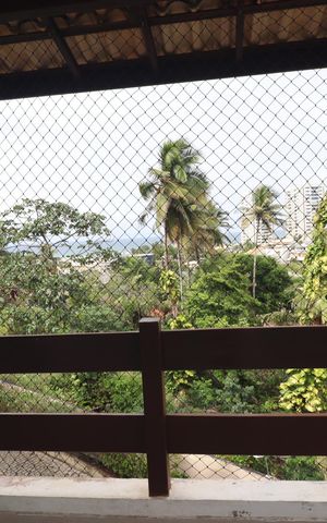 Casa de condomínio para alugar com 300m², 3 quartos e 4 vagas Casa de condomínio para alugar com 300m², 3 quartos e 4 vagasVaranda quarto 2
