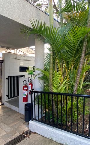 Apartamento para alugar com 57m², 2 quartos e sem vaga Apartamento para alugar com 57m², 2 quartos e sem vagaFachada e portaria