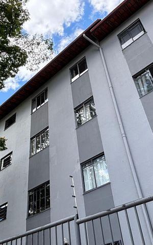 Apartamento à venda com 48m², 2 quartos e 1 vaga Apartamento à venda com 48m², 2 quartos e 1 vagaFachada