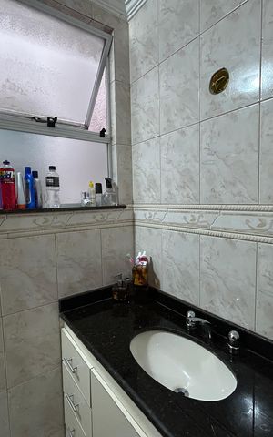Apartamento para alugar com 200m², 4 quartos e 3 vagasBanheiro da Suíte 2