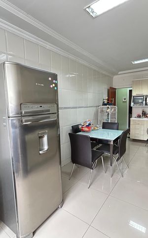 Apartamento para alugar com 200m², 4 quartos e 3 vagasCozinha