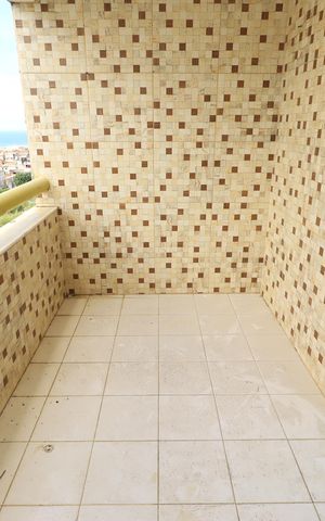 Apartamento para alugar com 100m², 3 quartos e sem vagaVaranda