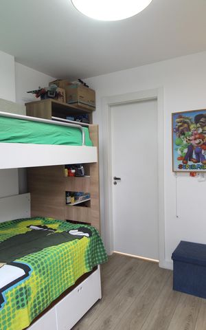 Apartamento à venda com 77m², 2 quartos e 1 vagaQuarto 2