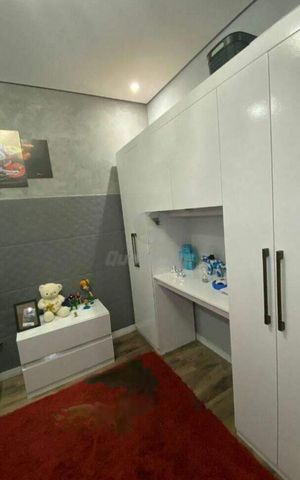 Casa à venda com 140m², 3 quartos e 2 vagas