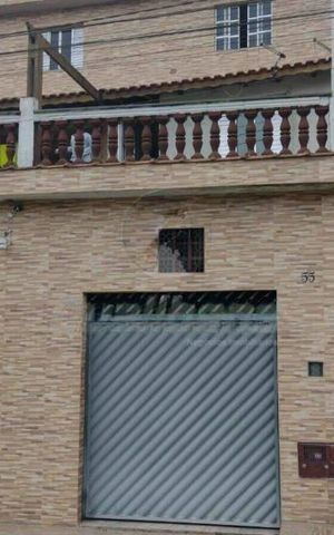 Casa à venda com 80m², 2 quartos e 3 vagas