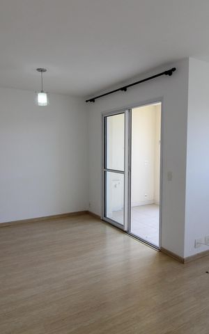 Apartamento à venda com 72m², 2 quartos e 1 vaga Apartamento à venda com 72m², 2 quartos e 1 vagaSala