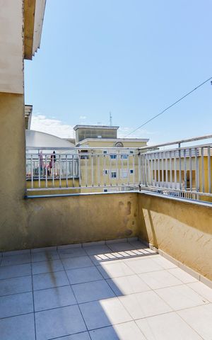 Apartamento à venda com 82m², 2 quartos e 1 vagaVaranda
