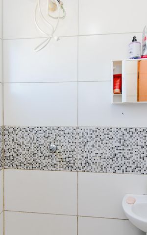 Apartamento à venda com 82m², 2 quartos e 1 vagaBanheiro Social 2