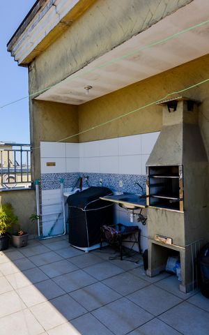 Apartamento à venda com 82m², 2 quartos e 1 vagaVaranda