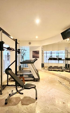 Apartamento à venda com 232m², 4 quartos e 2 vagas
