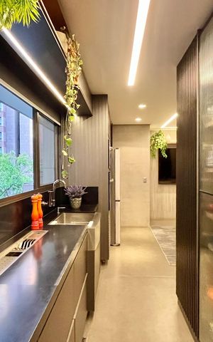 Apartamento à venda com 232m², 4 quartos e 2 vagas