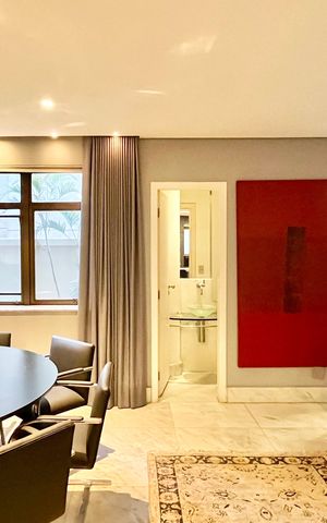 Apartamento à venda com 232m², 4 quartos e 2 vagas