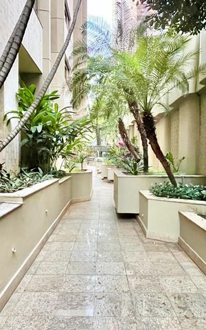 Apartamento à venda com 232m², 4 quartos e 2 vagas