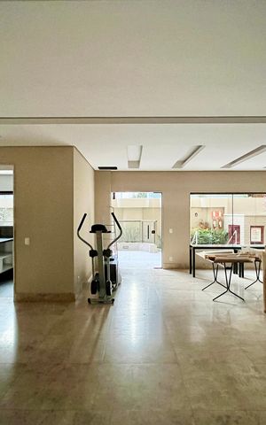 Apartamento à venda com 232m², 4 quartos e 2 vagas