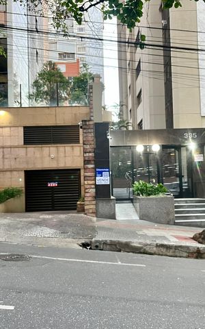Apartamento à venda com 232m², 4 quartos e 2 vagas