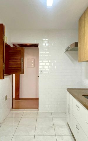Apartamento para alugar com 83m², 3 quartos e 1 vaga Apartamento para alugar com 83m², 3 quartos e 1 vagaCozinha