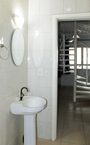 Casa à venda com 117m², 3 quartos e 1 vagaLavabo
