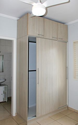 Casa à venda com 117m², 3 quartos e 1 vagaSuíte