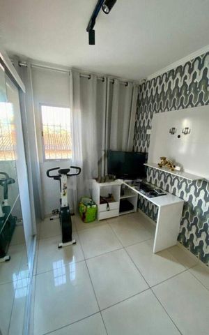 Casa à venda com 103m², 2 quartos e 2 vagas