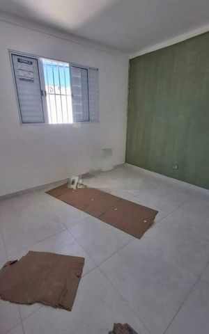 Casa à venda com 170m², 2 quartos e sem vaga