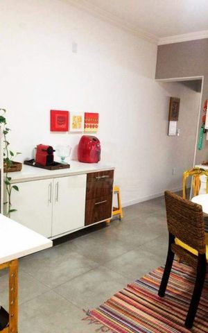 Casa à venda com 174m², 3 quartos e 2 vagas