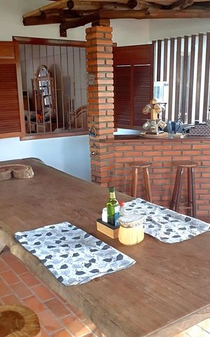 Casa à venda com 296m², 4 quartos e 3 vagas Casa à venda com 296m², 4 quartos e 3 vagasEspaço Gourmet dos fundos
