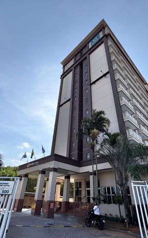 Studio à venda com 40m², 1 quarto e 1 vaga Studio à venda com 40m², 1 quarto e 1 vagaFachada