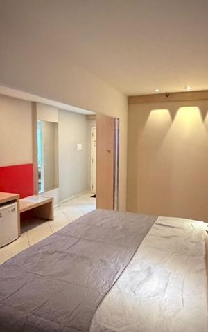 Studio à venda com 40m², 1 quarto e 1 vaga Studio à venda com 40m², 1 quarto e 1 vagaSuíte