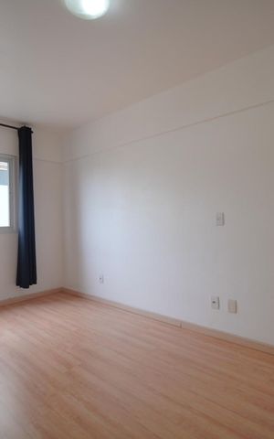 Apartamento para alugar com 76m², 2 quartos e 1 vagaSuíte 