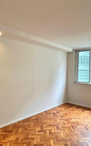Apartamento para alugar com 70m², 2 quartos e 1 vaga