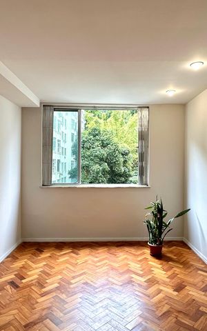 Apartamento para alugar com 70m², 2 quartos e 1 vaga