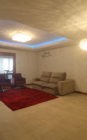 Apartamento para alugar com 149m², 3 quartos e 2 vagasSala