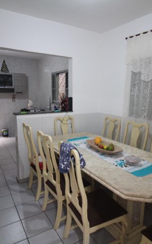 Casa à venda com 378m², 3 quartos e 2 vagasCopa