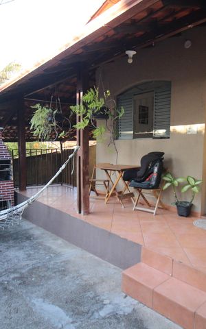 Casa à venda com 378m², 3 quartos e 2 vagasQuintal