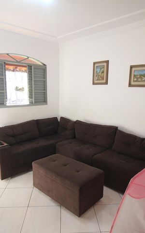 Casa à venda com 378m², 3 quartos e 2 vagasSala
