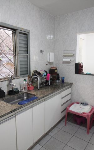 Casa à venda com 378m², 3 quartos e 2 vagasCozinha